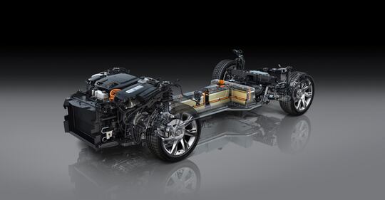 Cadillac ELR 4