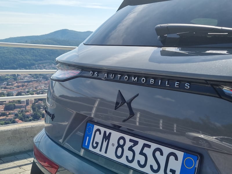 DS 7 E-Tense 4x4, da Milano a Cernobbio: guarda la gallery 2