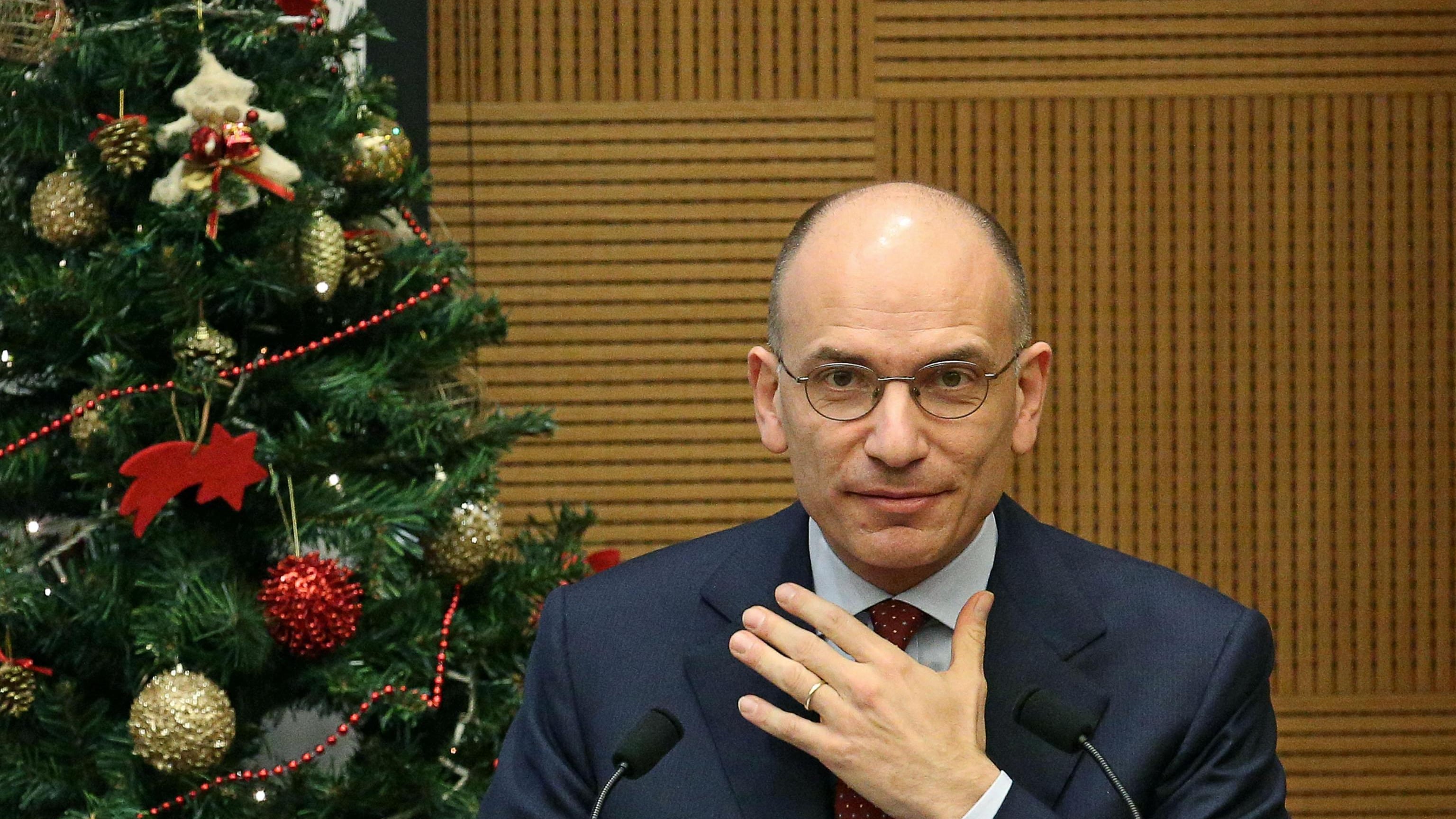 Le unioni civili fanno divorziare Alfano e Letta