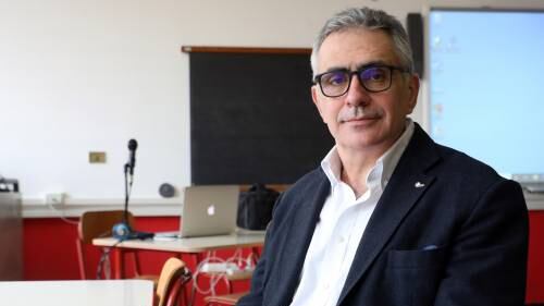 Covid, risalgono i contagi. E rispunta "l'ipotesi lockdown"