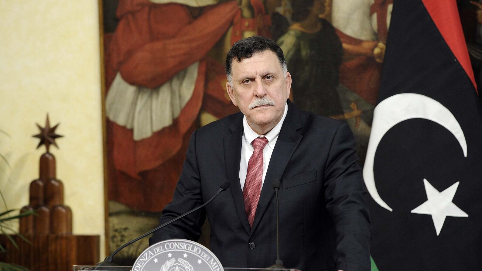 Libia, Al Sarraj attacca l'Europa: "Posizione debole, Ue ha ruolo marginale"
