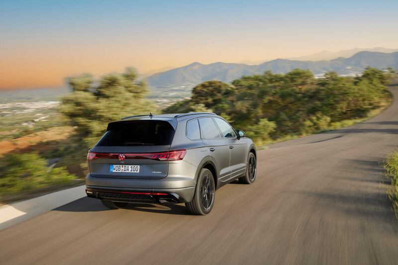 Volkswagen Touarge, guarda la gallery 50