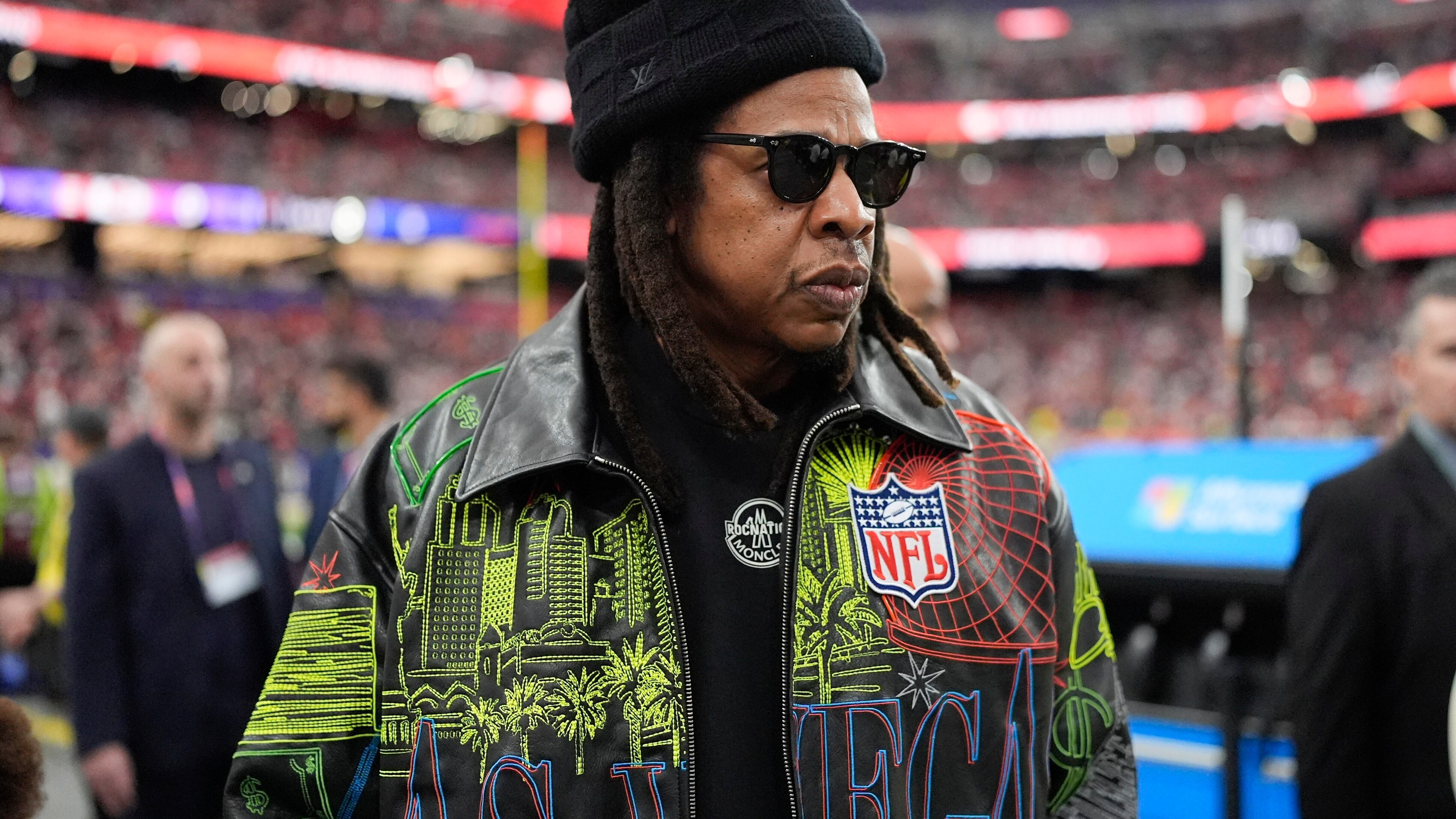 Super Bowl, tutti i vip scatenati sugli spalti (e nelle feste)