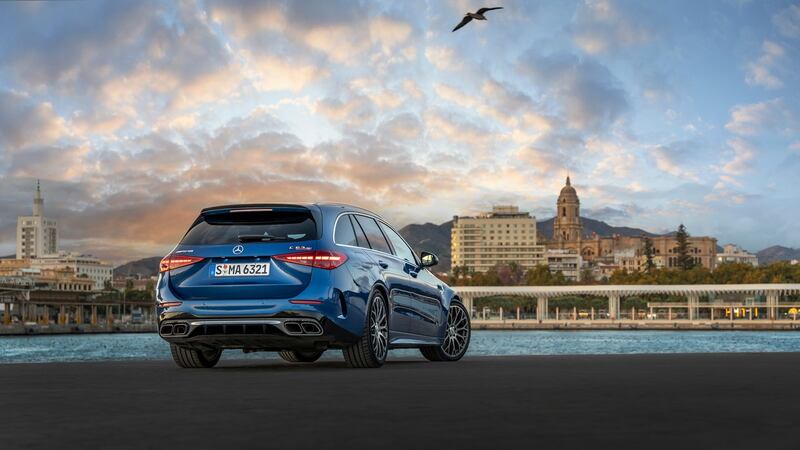Mercedes-AMG C 63 S E Performance, guarda la gallery 12