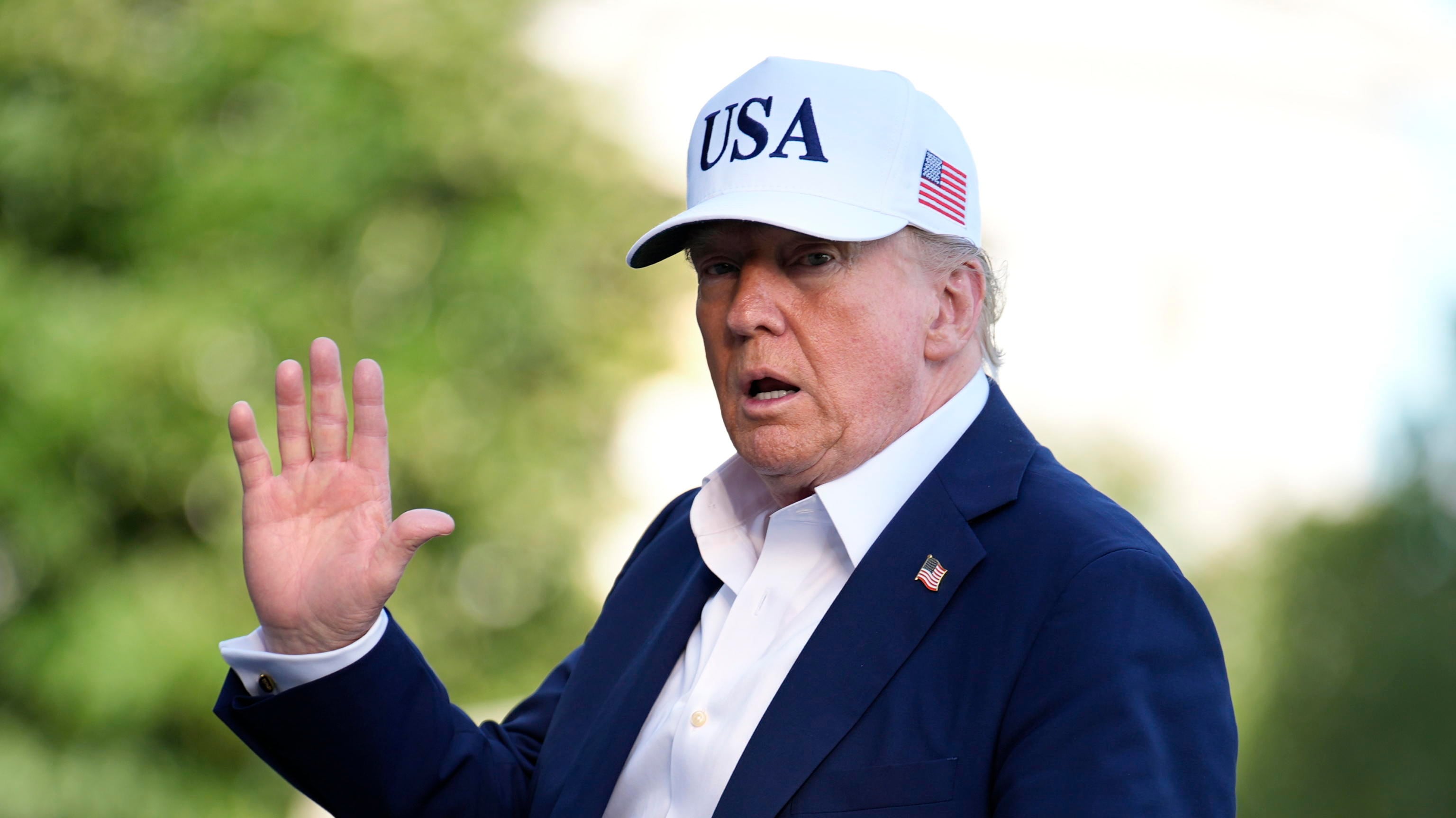 "Dazi del 50% per i processi a Bolsonaro". Affondo di Trump contro il Brasile di Lula
