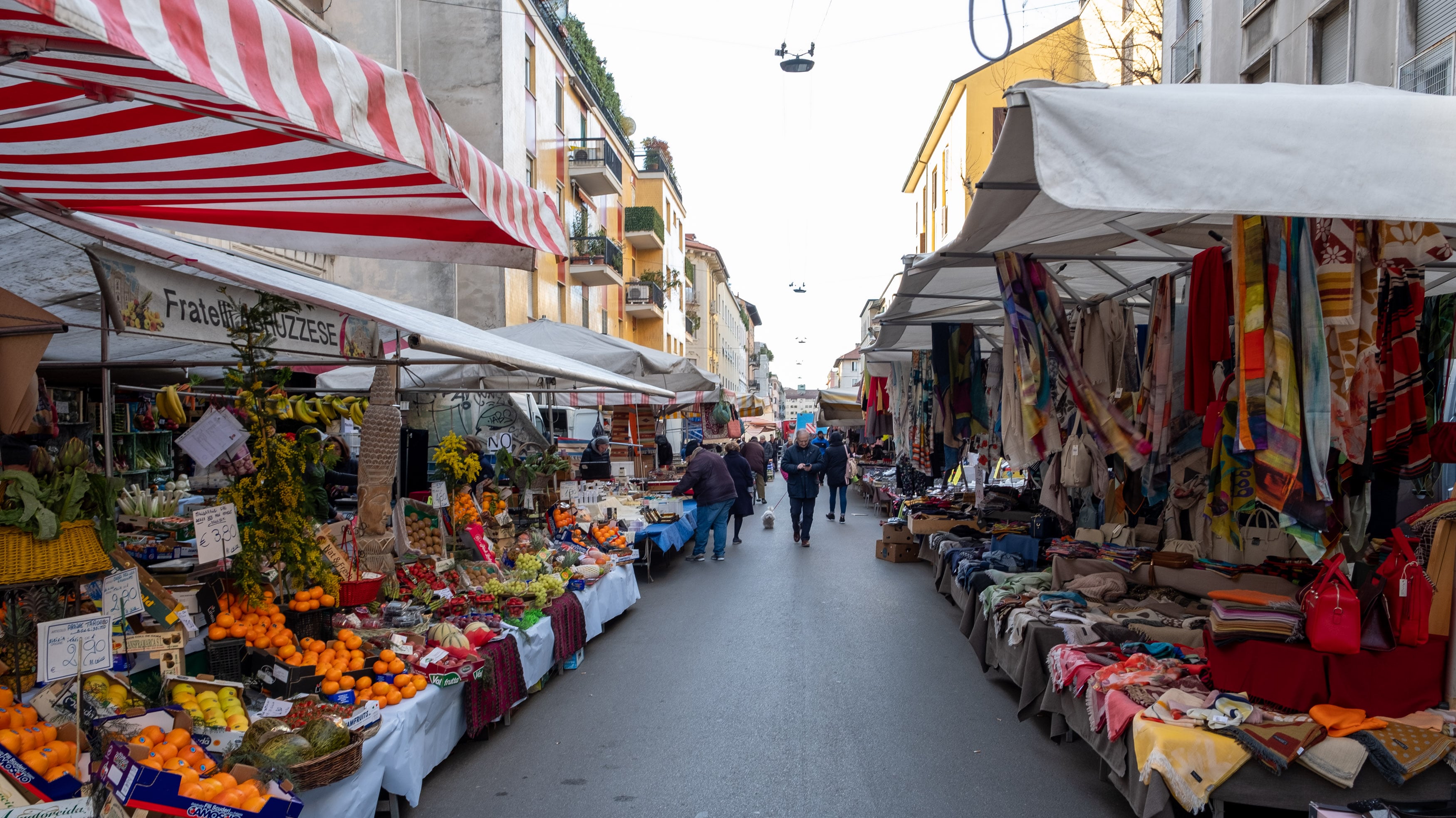 Sì al rimborso per i nidi e tassa rifiuti in 4 rate, congelati pure i mercati