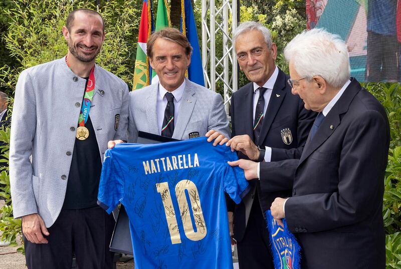 Mancini da Mattarella, insieme a Chiellini e Gravina