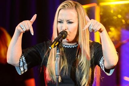 Anastacia nuda sulla copertina di Fault 22