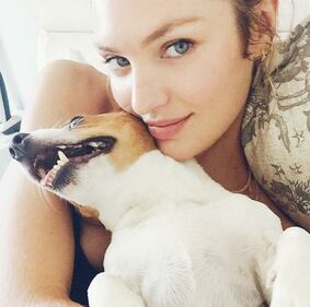 Candice Swanepoel, l'angelo di Victoria's Secret è nudo 10