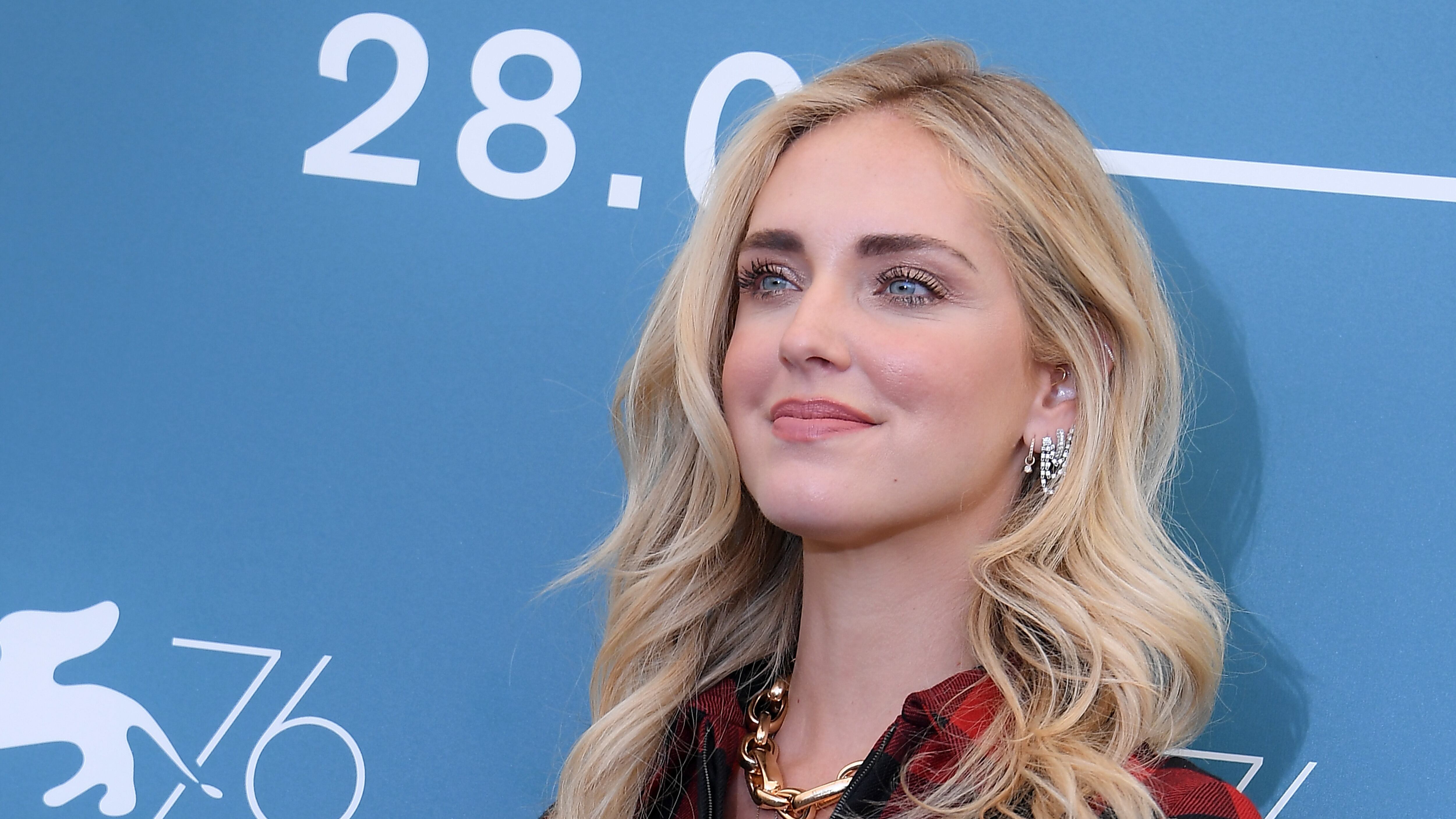 Chiara Ferragni mostra la "pancia", ma il messaggio di body positive scatena la polemica
