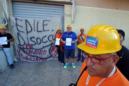 Palermo, i precari della scuola contestano Renzi 9