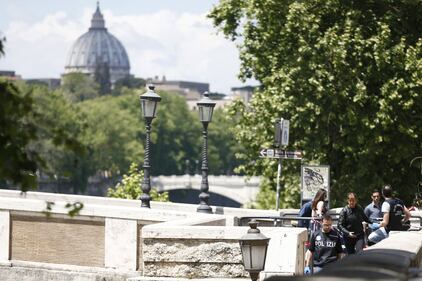 Roma, trovato il corpo di una donna sotto Ponte Sisto 10