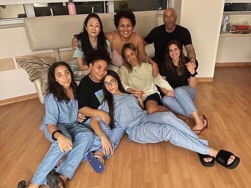 La famiglia di Pelé in ospedale a Natale: la toccante foto sui social