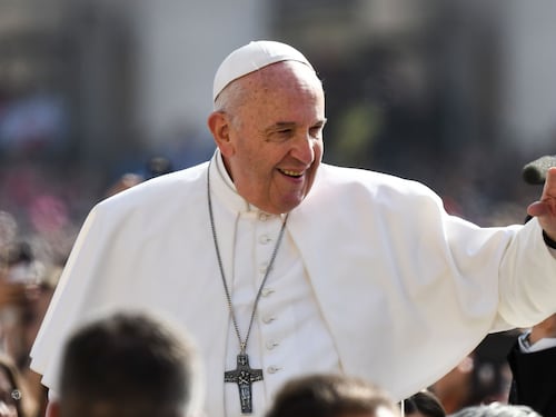 Il monito del Papa sui migranti: "Corridoi umanitari dalla Libia"