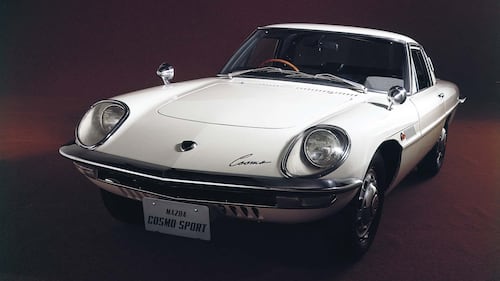 Mazda Cosmo Sport, guarda 3