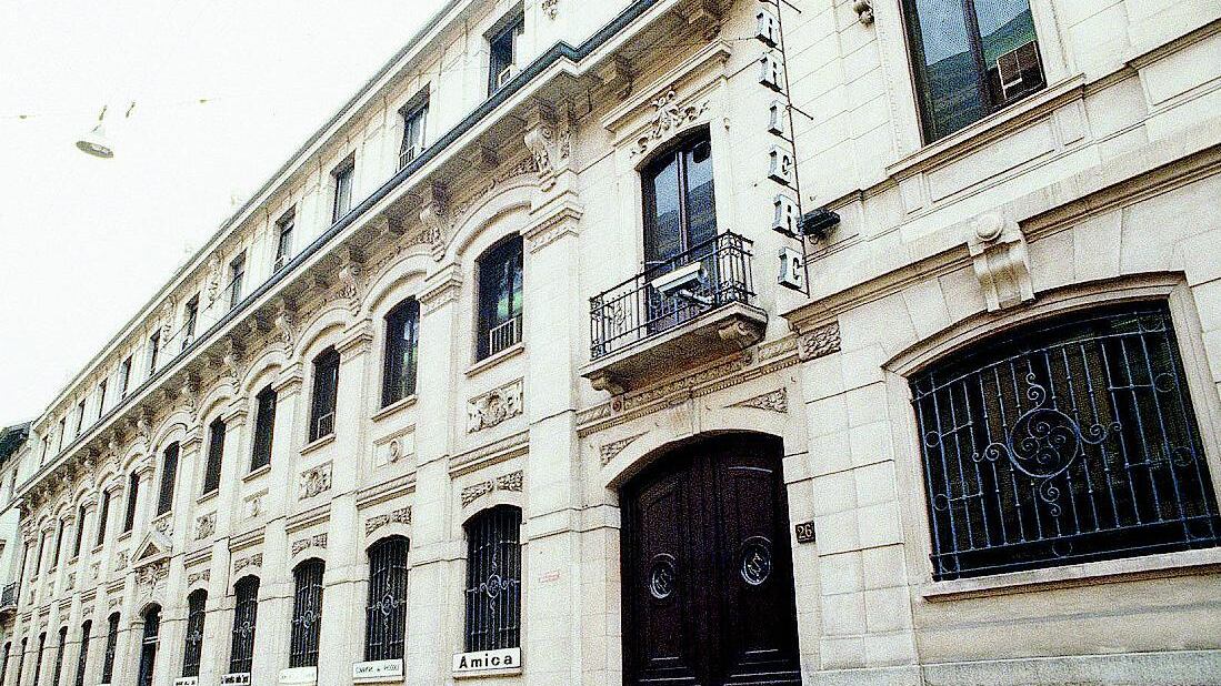 Tagli in Rcs: 800 esuberi. Corriere e Gazzetta "lasciano" via Solferino