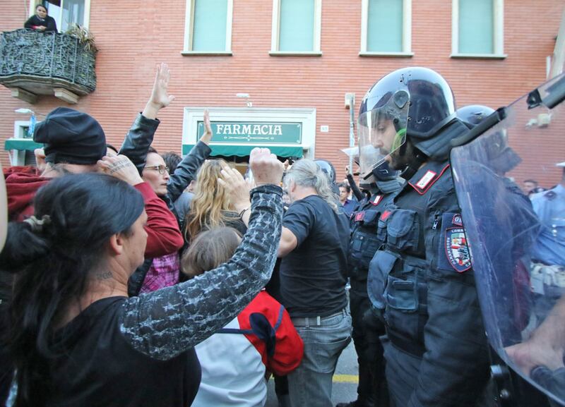 Un blitz animalista ferma il Palio delle oche 1
