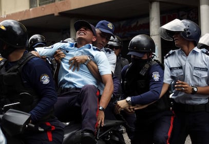 Duri scontri in Venezuela 17