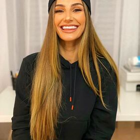 Adriana Pozueco si prende la scena su Instagram 2