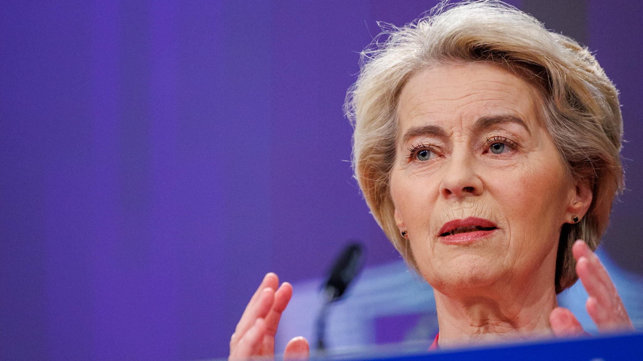 Ursula insiste sul riarmo Ue. "La libertà è in pericolo"
