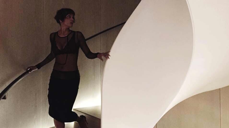 Halle Berry, seno esplosivo in mostra