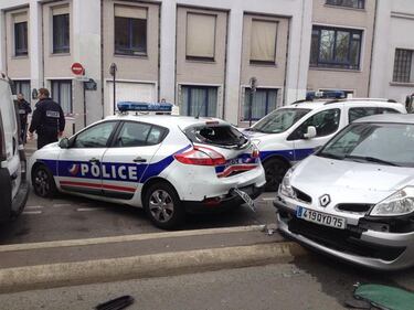 Spari e morti nella sede di Charlie Hebdo 2