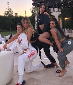 Kim Kardashian, estate hot in foto 9