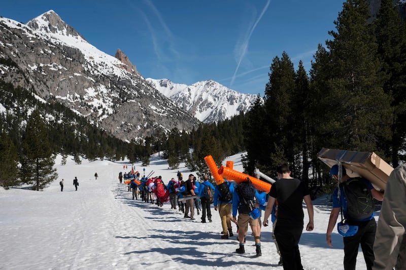 Bardonecchia, esponenti di estrema destra francesi bloccano il percorso dei migranti 4