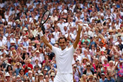 Roger Federer trionfa a Wimbledon: le foto più belle 7