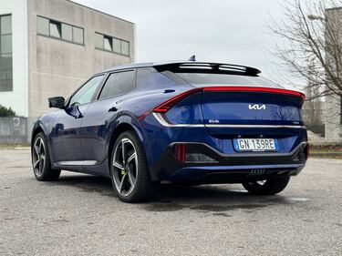 Kia EV6 GT: guarda la gallery della nuovo crossover GT sportiva da 585 CV 8