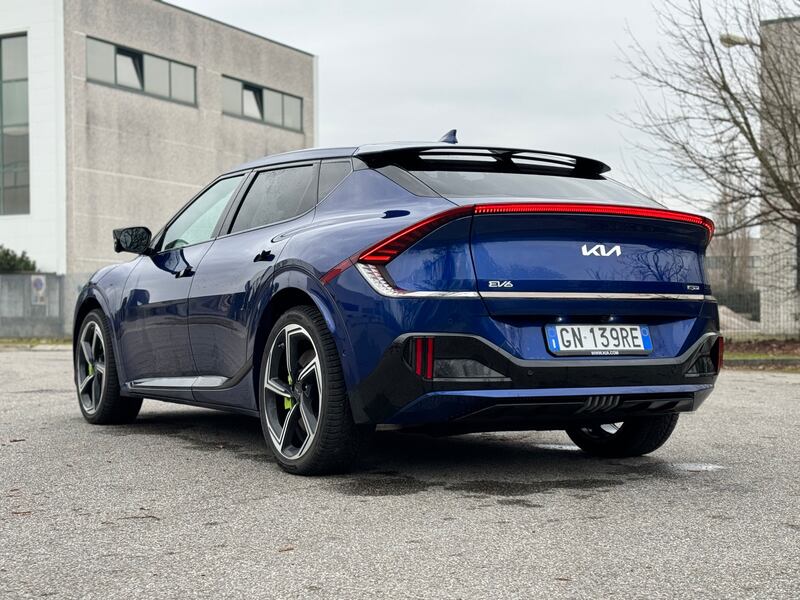 Kia EV6 GT: guarda la gallery della nuovo crossover GT sportiva da 585 CV 8
