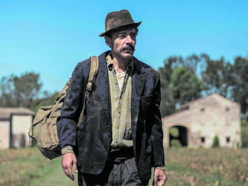 Tra Peppone e Don Camillo c'è la vita di Guareschi