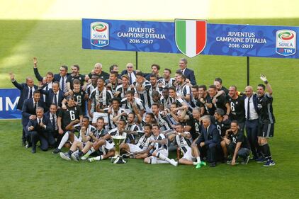 Il trionfo della Juventus: vince in casa il 6 scudetto consecutivo 8