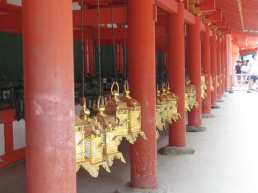 Kasuga Taisha a Nara, dove mille lanterne fanno luce agli dèi 2
