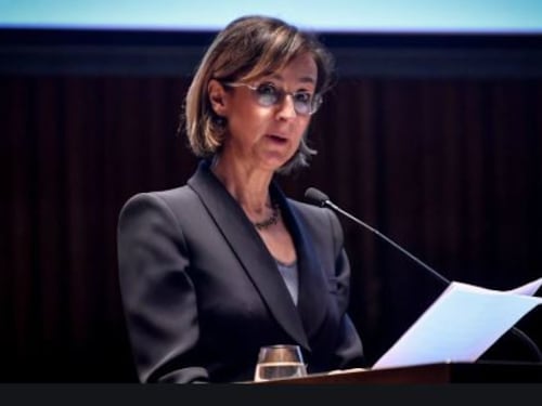 Stop agli esperti della non politica