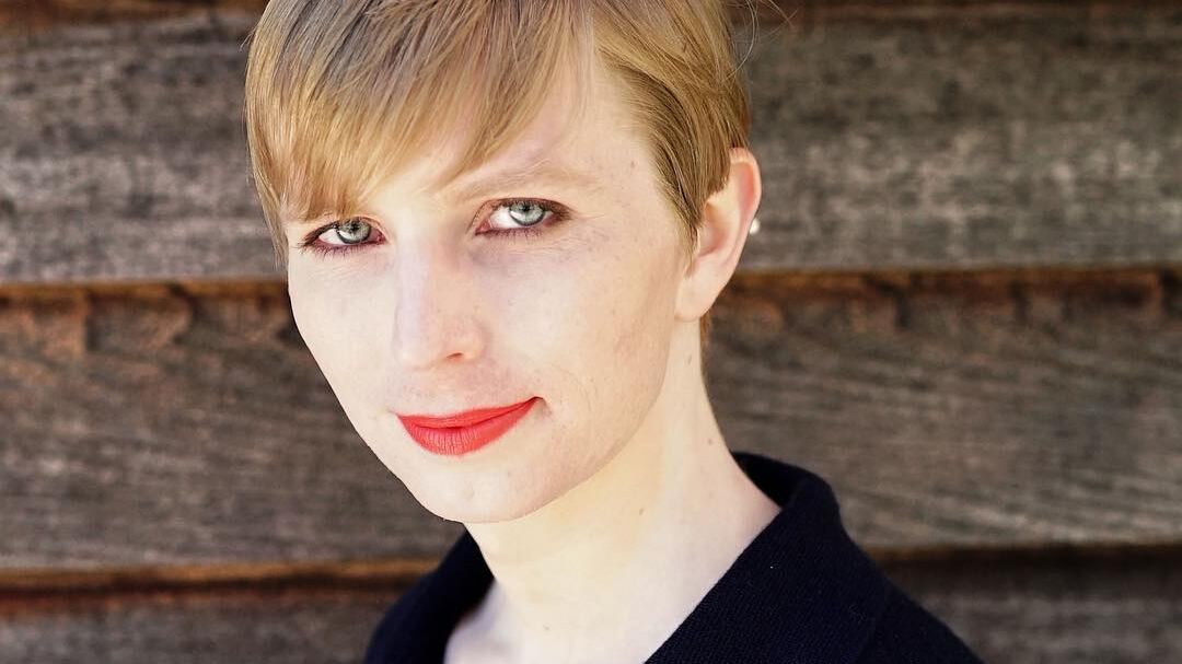 Chelsea Manning da "talpa" in carcere a icona del mondo trans