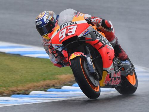 Motogp, vince sempre Marquez. Dovizioso terzo, Valentino Rossi fuori