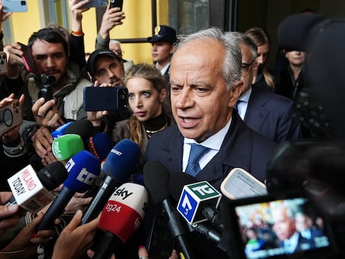 Il governo arriva a Milano e blinda la piazza