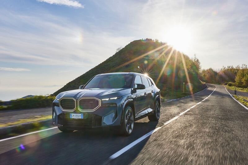 BMW XM: guarda le foto 3