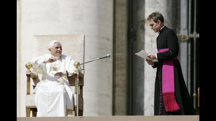 Padre Georg: "Benedetto è semicieco dal '94, il giorno dell’addio non pianse"