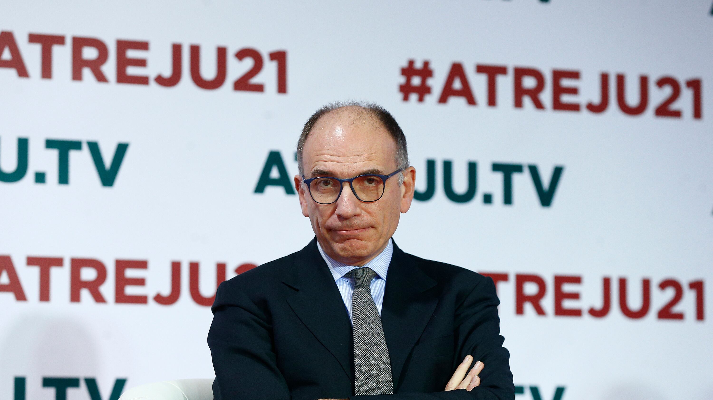 Ira Dem per Letta ad Atreju: "Parla più di Colle con la Meloni che con noi"