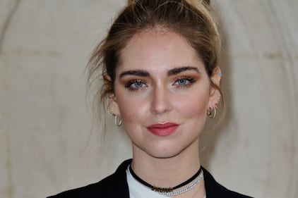 Chiara Ferragni hot, la gonna è inguinale 1