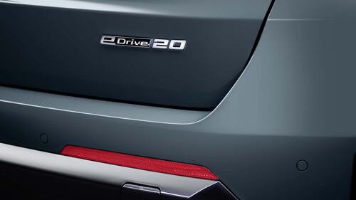 Bmw iX1 eDrive20, guarda tutte le foto 5