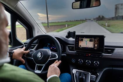 Nuovo Renault Kangoo E-Tech: guarda le foto 1