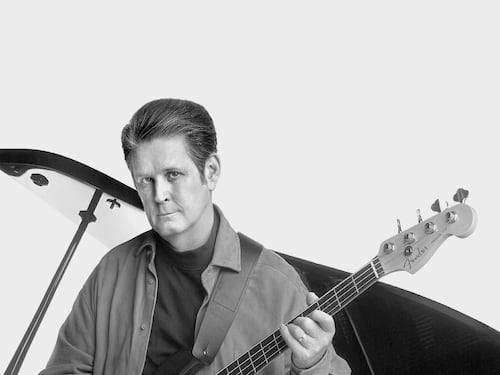 Con i Beach Boys ha surfato sulle note del sogno americano