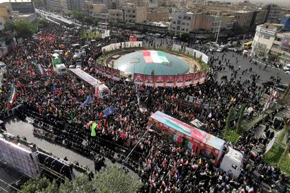 Teheran scende in piazza per i funerali dei "martiri" della guerra dei 12 giorni 9
