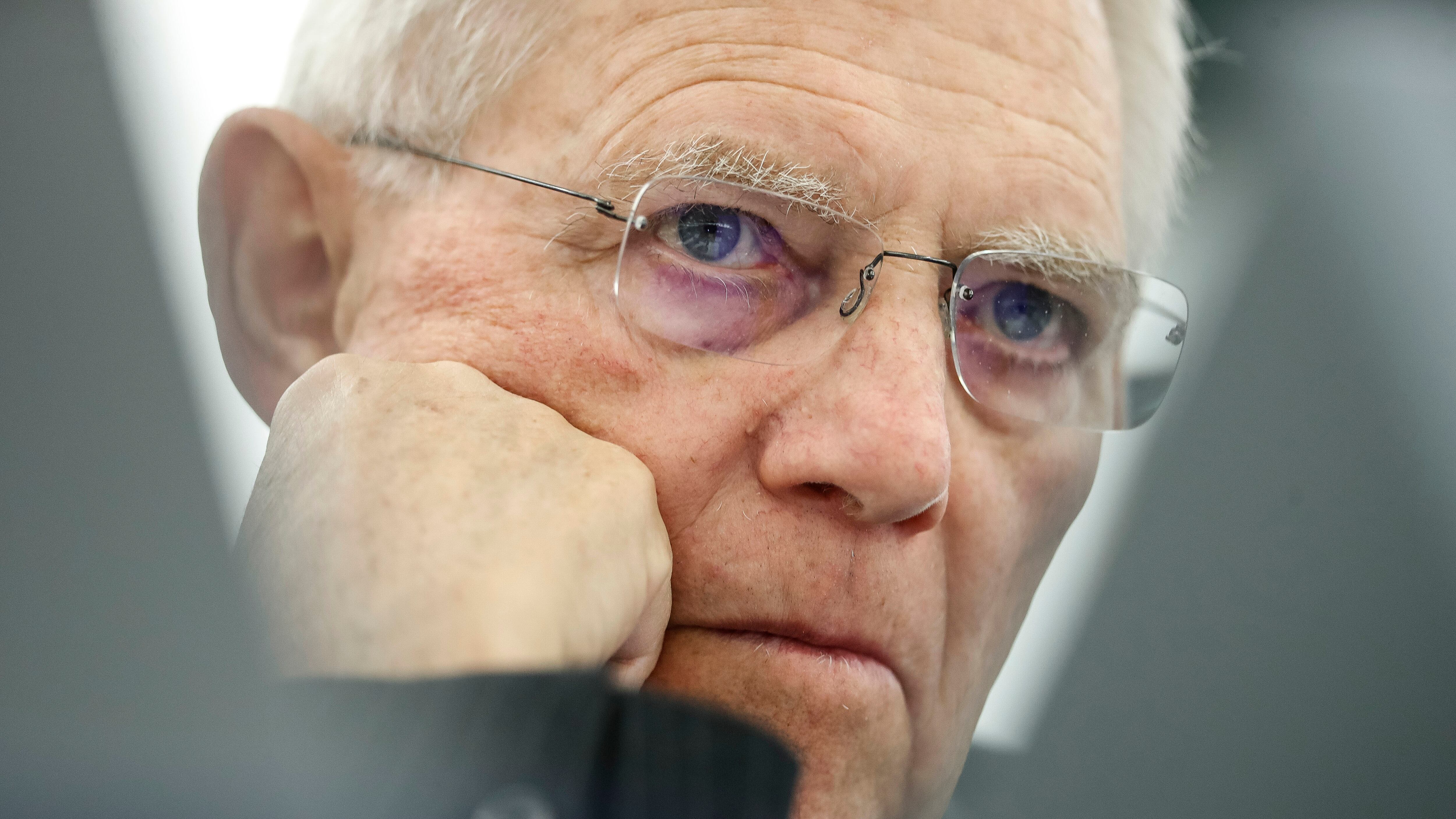 Schäuble e il rifiuto da gran signore. "Mi chiesero di sostituire la Merkel"