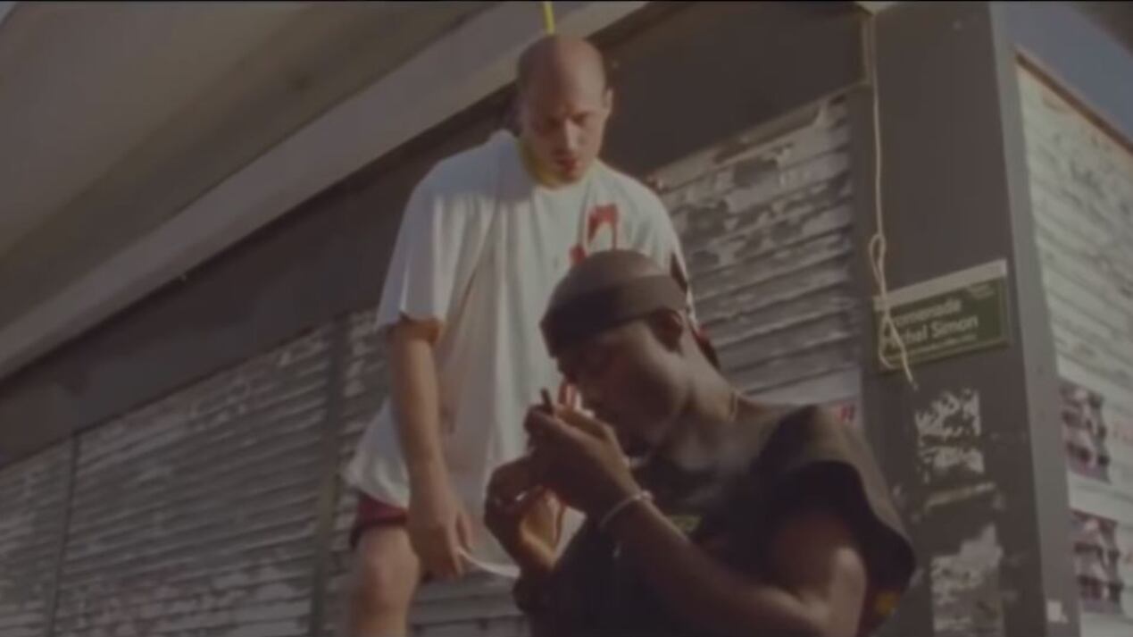 Salvini contro il rapper e il brano anti-bianchi "È solo una schifezza"