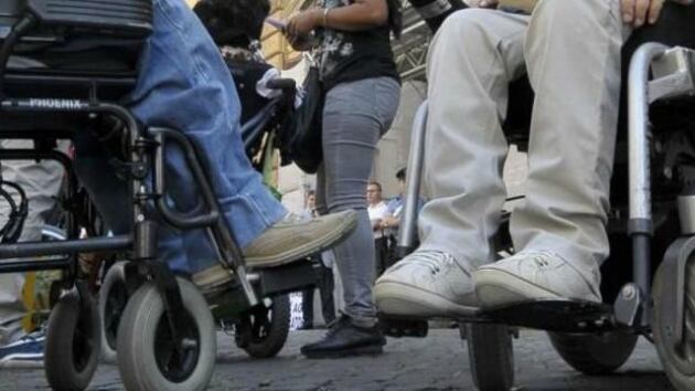 Pensione in cambio di sesso, sotto processo un medico Inps