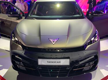 Cupra Tavascan, guarda la gallery 30